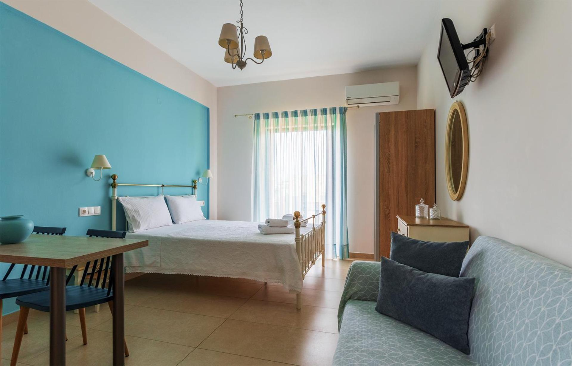 פליאוחורה Kaiti 'S Studios & Apartments מראה חיצוני תמונה