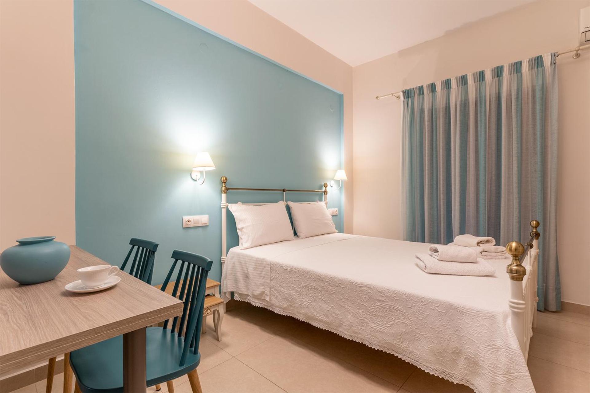 פליאוחורה Kaiti 'S Studios & Apartments מראה חיצוני תמונה