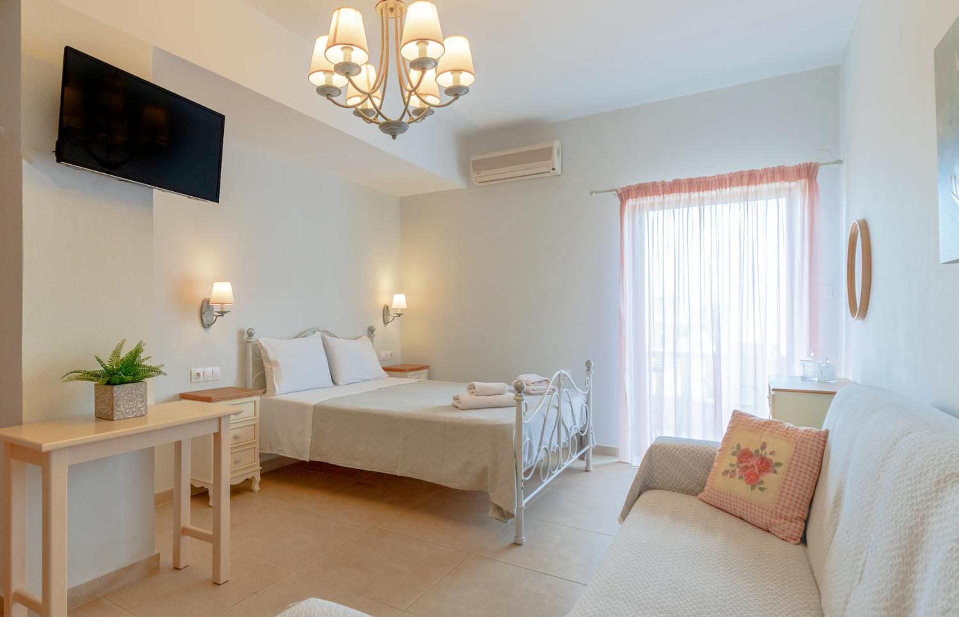 פליאוחורה Kaiti 'S Studios & Apartments מראה חיצוני תמונה